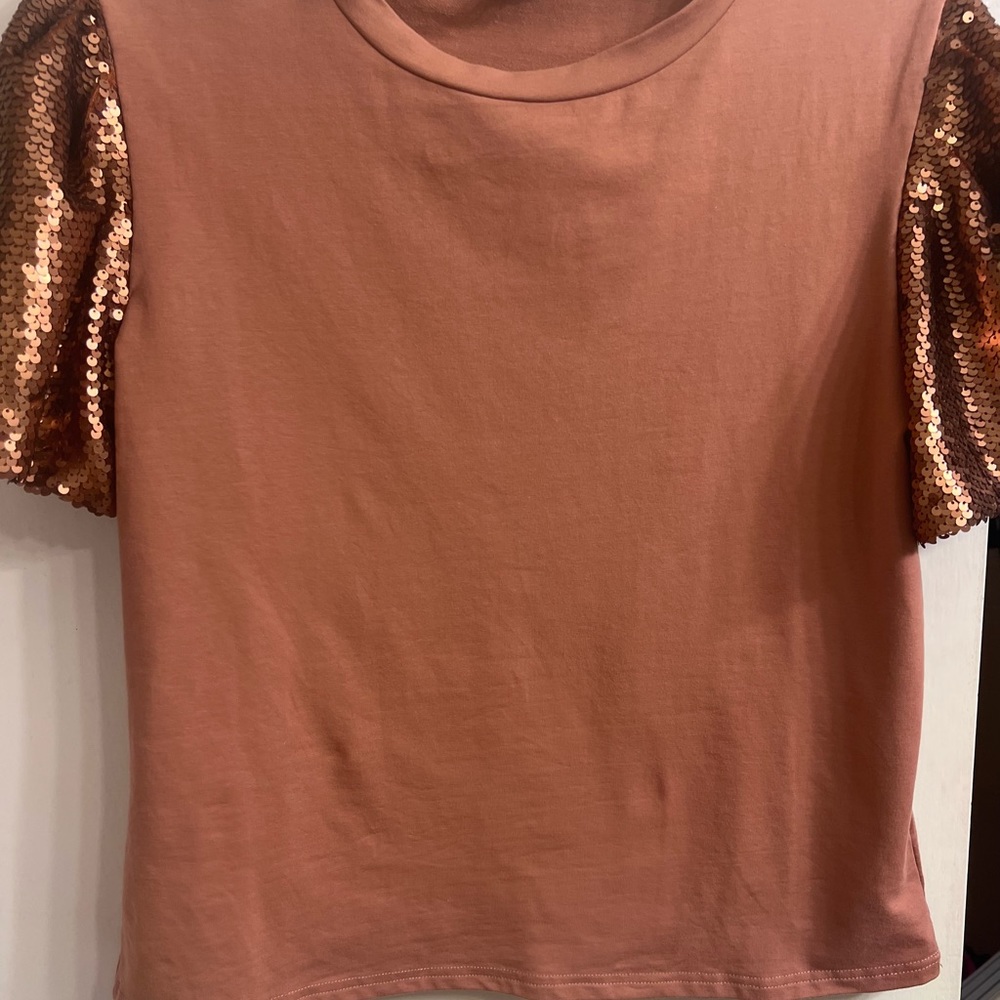 Woman’s Top
